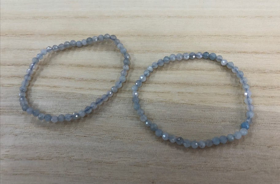 Pulsera Aguamarina bola facetada
